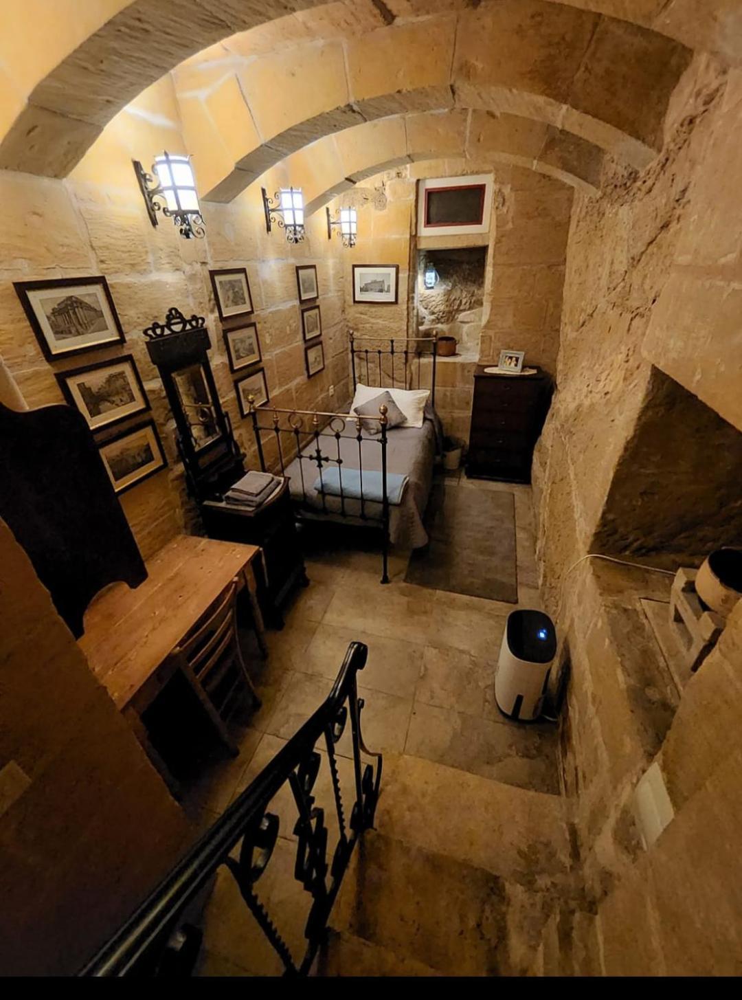 Cozy Corner House In Valletta - Authentic! Exterior foto